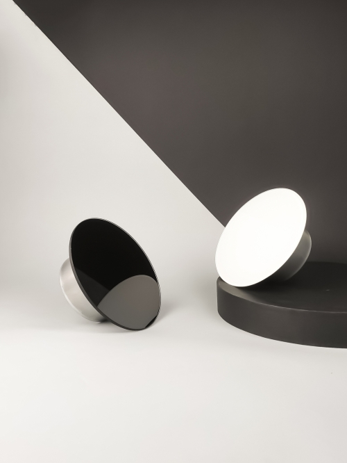 Анемостат со стеклянной внешней частью FOZA D 125 мм. Матовое стекло. Чёрный круглый. RAL 9005